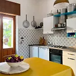 Prázdninový dům Elena - Seafront & Comfort By Salento Prime *