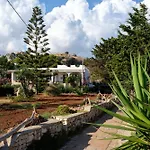 Elena - Seafront & Comfort By Salento Prime Prázdninový dům