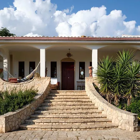 Dom wakacyjny Elena - Seafront & Comfort By Salento Prime