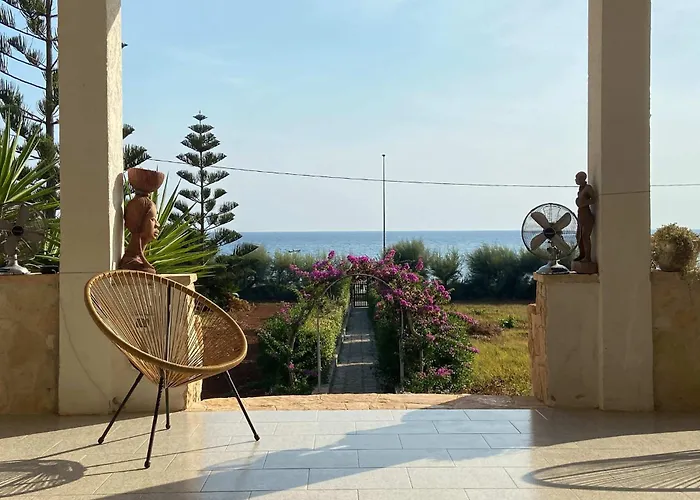Elena - Seafront & Comfort By Salento Prime Tatil Evi