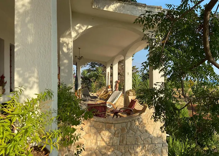 Elena - Seafront & Comfort By Salento Prime
